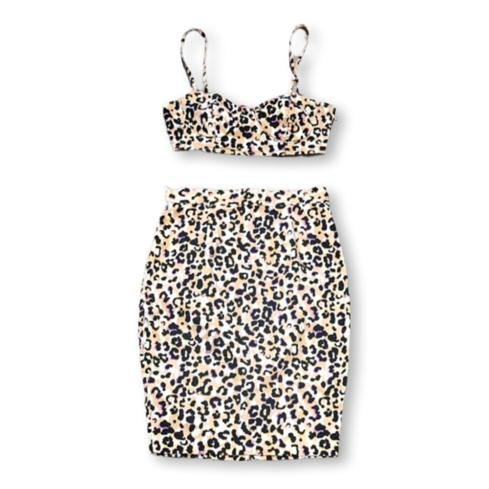 Forever 21 Leopard Skirt Set Womens Size Small Medium Crop Top Pencil Matching